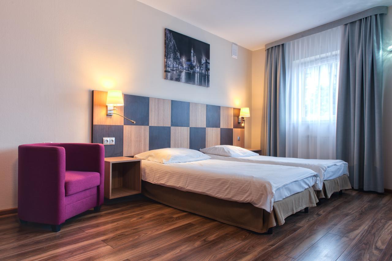 H6 Major Aparthotel Travel & Business, Free Parking 克拉科夫 外观 照片
